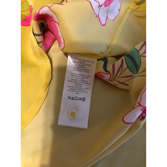 Anthropologie Yellow Tropical Satin Like 100% Polyester Top Button Up Size XS - Picture 7 of 7